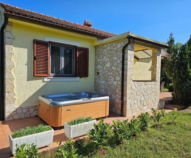 Spa, House Ondina, Sveta Nedelja