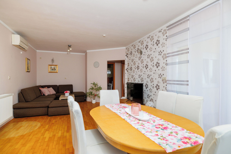 Bedroom 3, Apartment Ereiz, Crikvenica