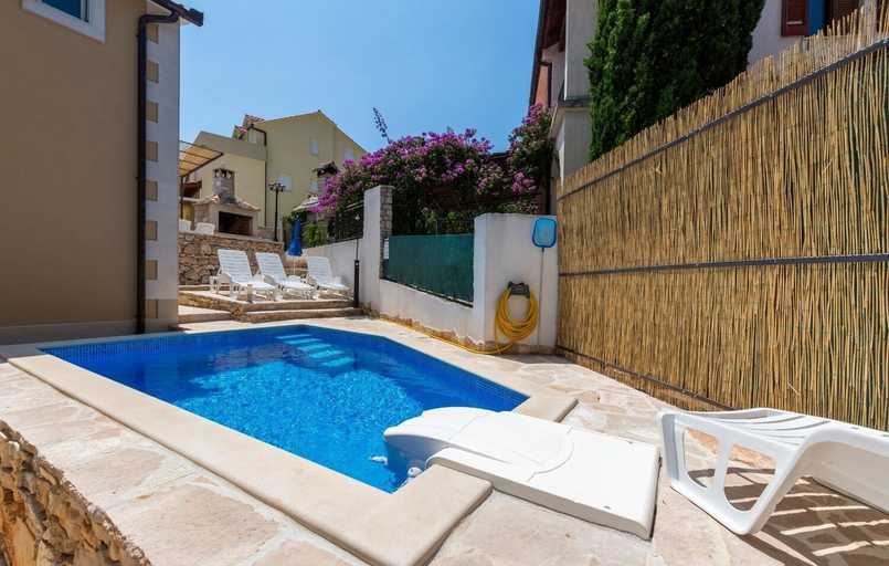 Sport & Beauty 4, Apartments Dalis, Milna