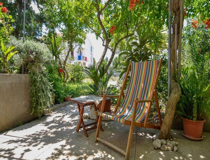 Garden 4, Apartment Rosa, Orebić