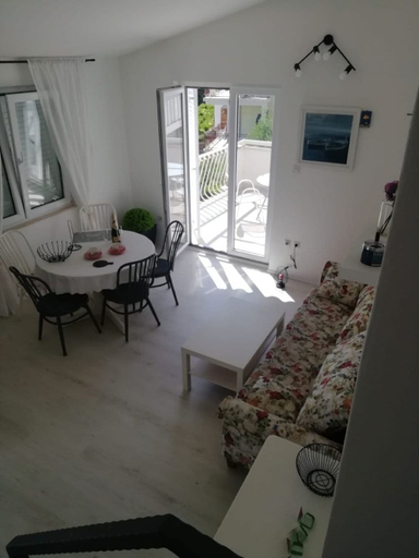Bedroom 2, Apartments Mirela, Omiš