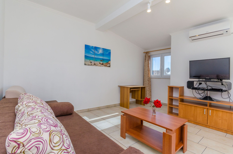 Others 5, Apartments Modric, Trogir