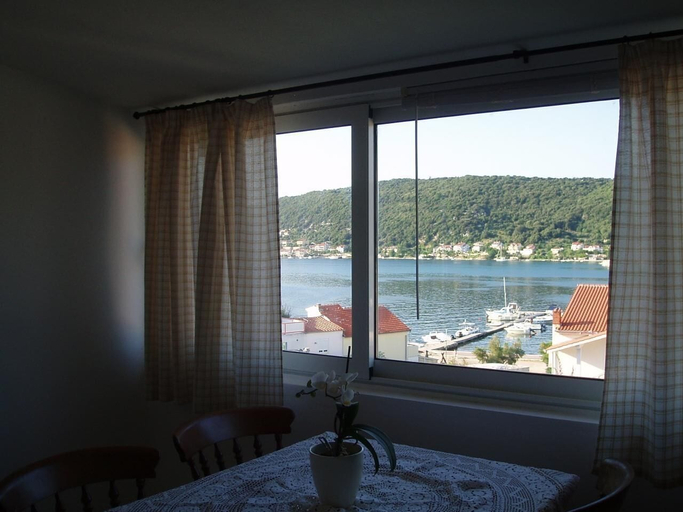 Aerial view 5, Apartment and Rooms Mila, Lopar/Supetarska Draga