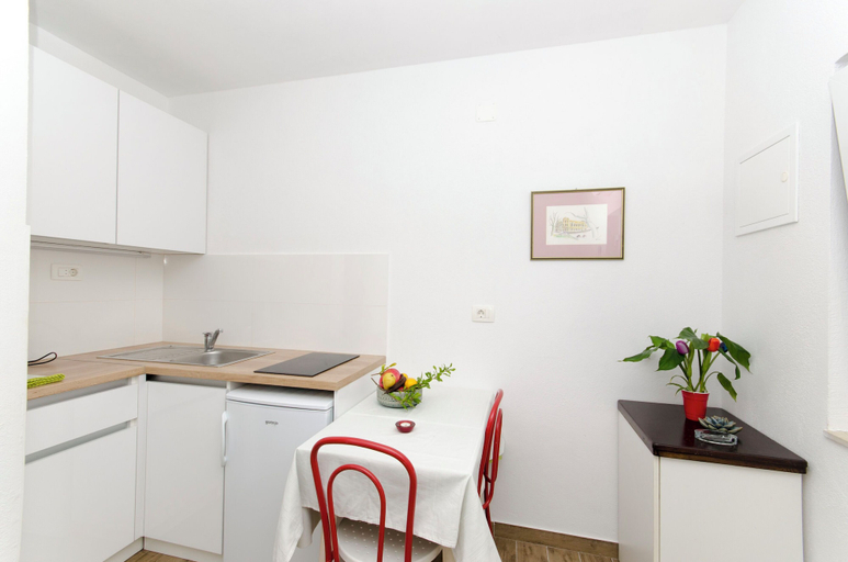 Private kitchen 4, Apartments Jadro, Makarska
