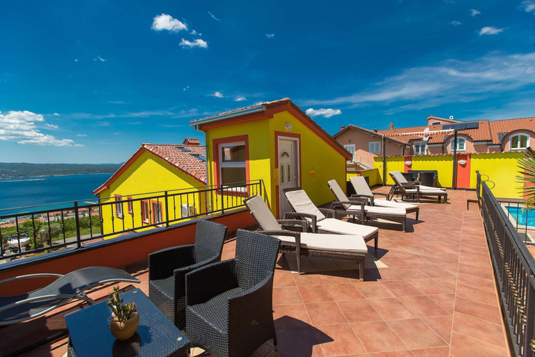 Exterior & Views 2, Apartments Ana Lorena, Crikvenica