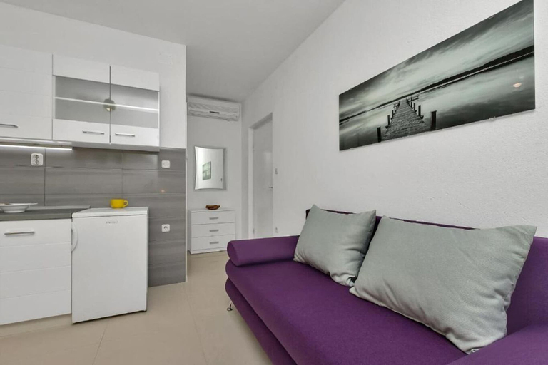 Private kitchen 2, Apartments Smiljka, Makarska