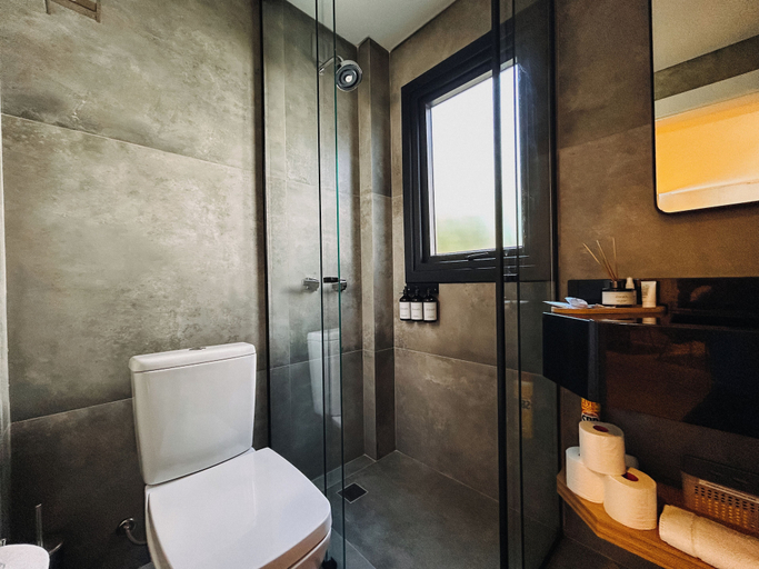 Bathroom 2, Zenith Pousada e Bistro , Praia Grande