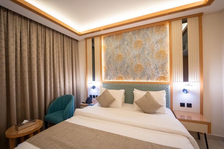 Bedroom 3, Smana Hotel, Dubai