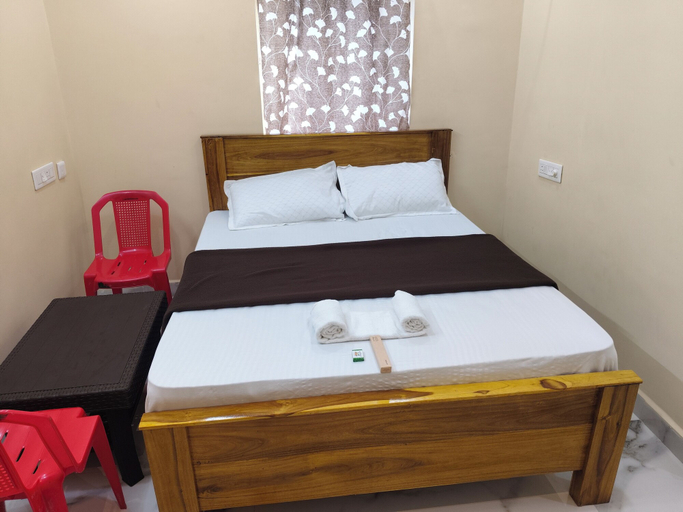 Room 4, sky mountains guest house, Visakhapatnam