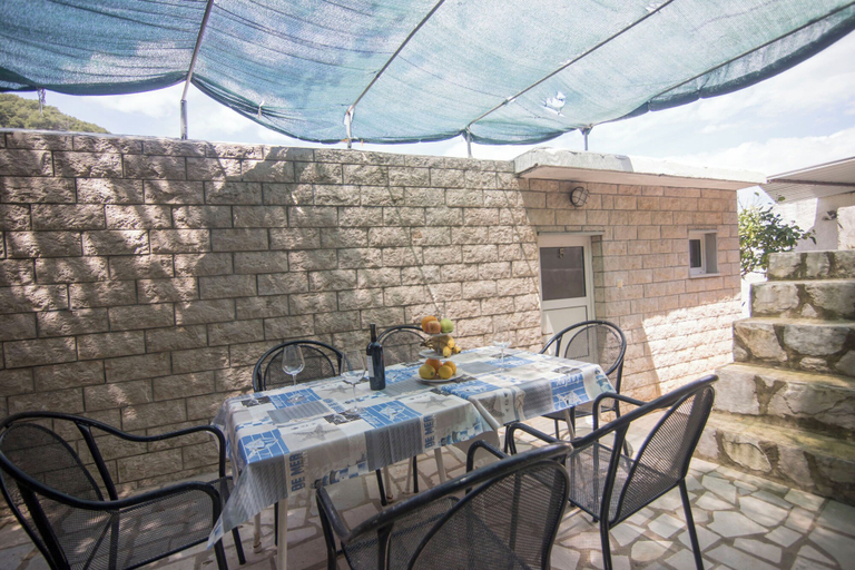 Terrace/patio, Apartments Ante, Sućuraj