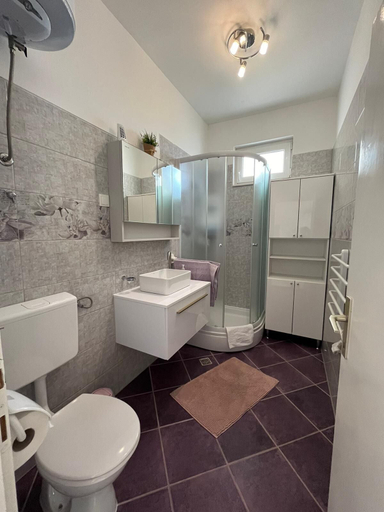 Bathroom 5, Apartments Dobrila, Jelsa
