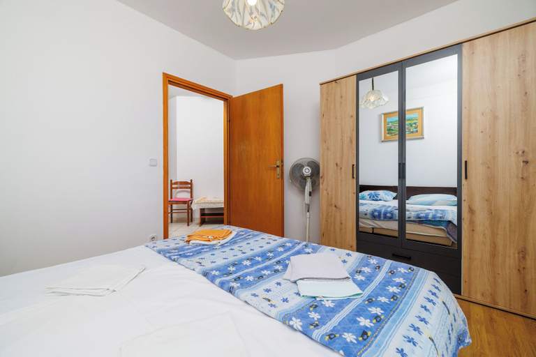 Bedroom 2, Apartments Olgi, Crikvenica