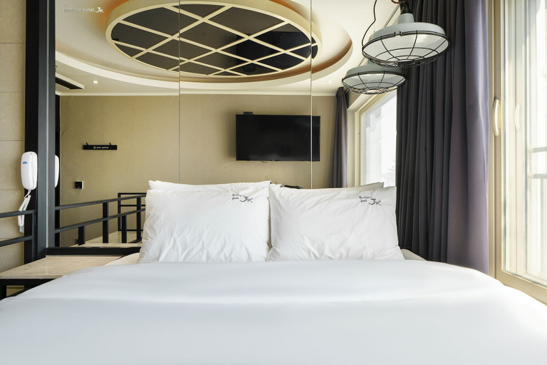 Bedroom 4, JK Hotel, Gangseo