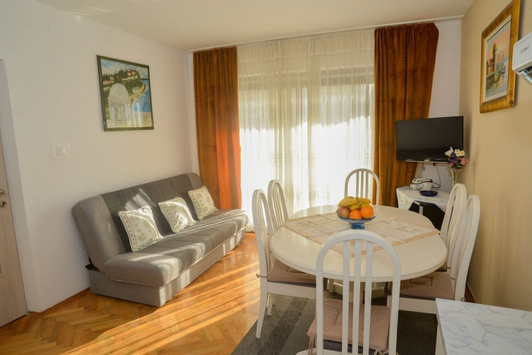 Others 5, Apartment Miki, Zadar