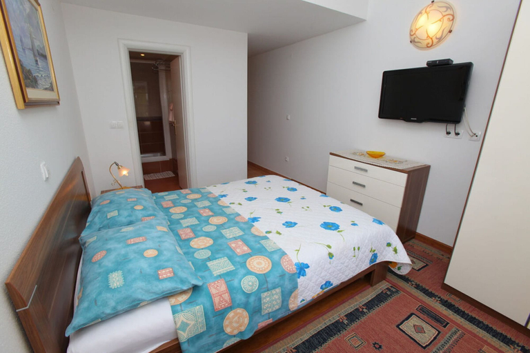 Room 3, Apartments Jole, Jelsa