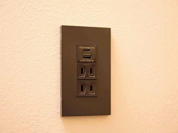 Room 2, Southern Gate HIVE, Ishigaki