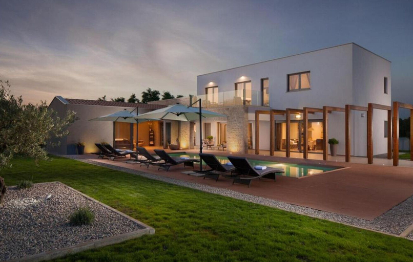 Exterior & Views, Villa Royal Green, Raša
