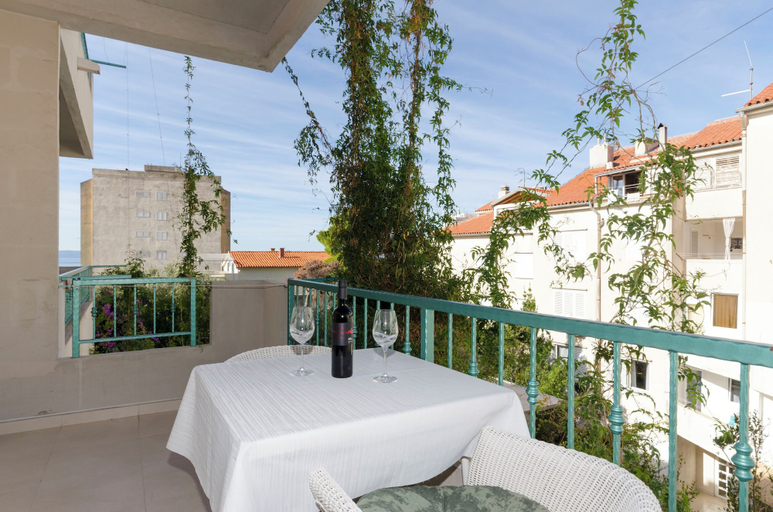 Balcony 2, Apartments Jadro, Makarska