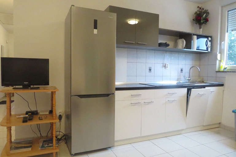 Private kitchen 3, Apartments Cathy, Pag