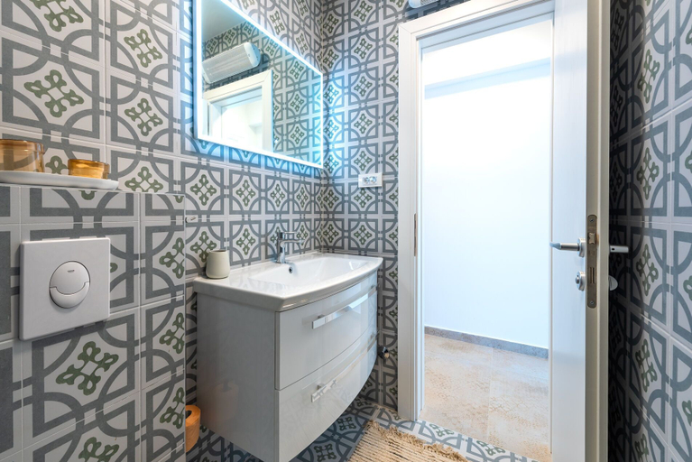 Bathroom 2, Villa Navy Lemon, Vodice