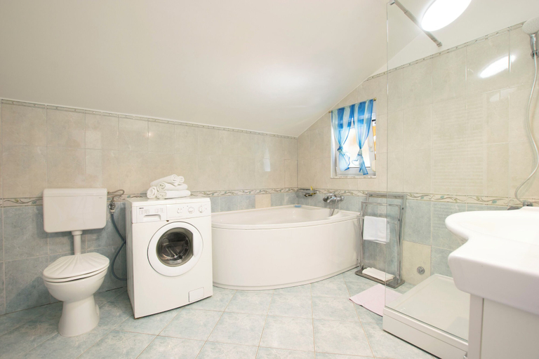 Bathroom 2, Apartments Olga, Lopar/Supetarska Draga