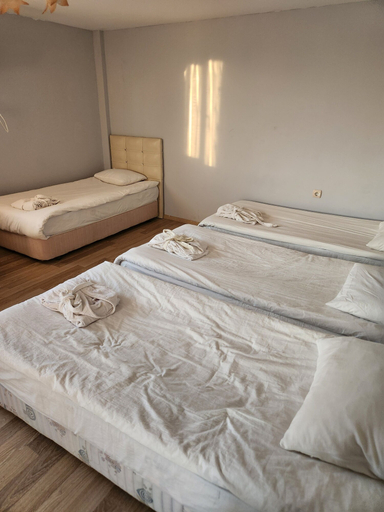 Room 4, Artemis termal, Haymana