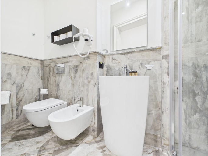 Bathroom 3, Apart No.6, Timisoara