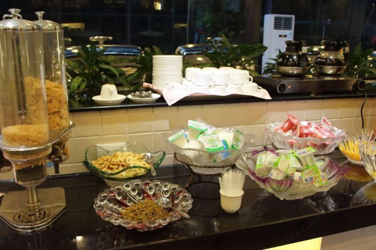 Food & Drinks 4, Guilin Yi Hotel (Guilin Station), Guilin