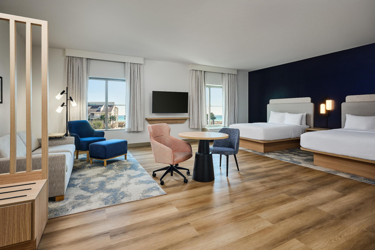 Bedroom 4, Hampton Inn & Suites Destin, Okaloosa