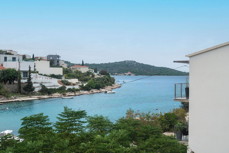 Water view 5, Apartments Kate, Rogoznica