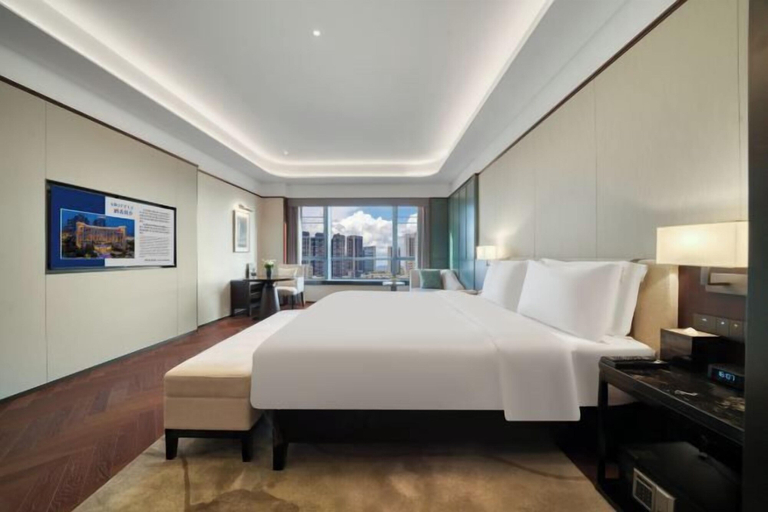 Bedroom 3, ZhouShan CaiFu Hotel, Zhoushan