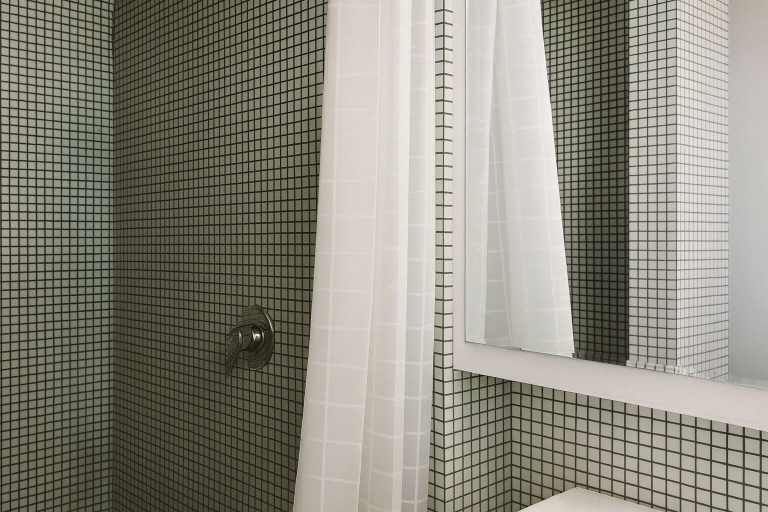 Bathroom, Casa Milano Duomo's Whisper with balcony, Milano