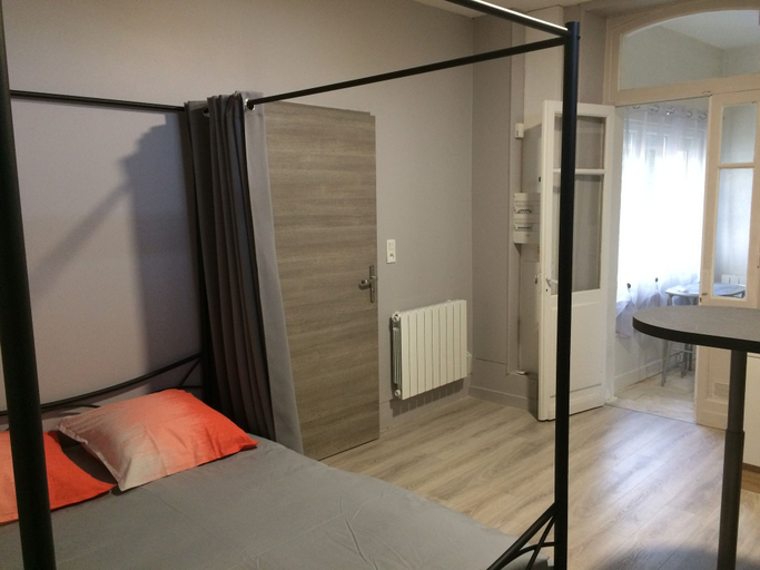 Bedroom 3, Le Studio Gare - Thiviers, Dordogne
