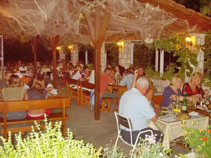 Food & Drinks 4, Villa Mirosa, Mljet