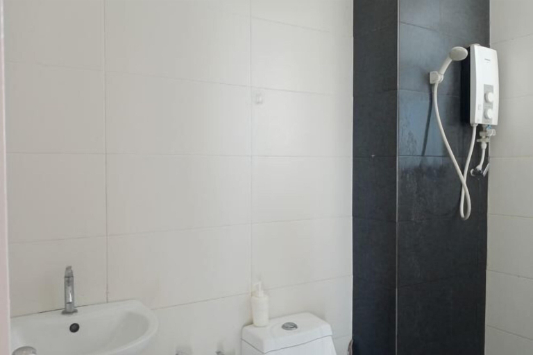 Bathroom 4, Prestige Sky Riverfront, Kota Bharu