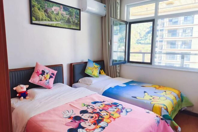 Bedroom 3, Jinshan Hotel, Shangluo