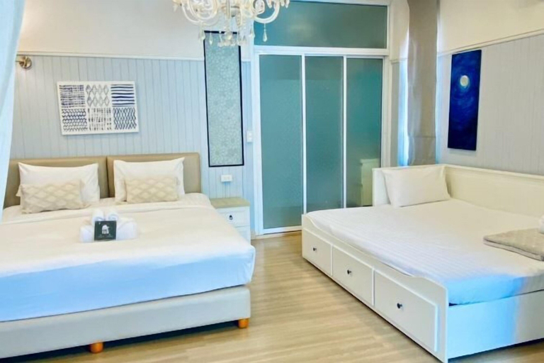 Bedroom 4, La Riva Boutique Hotel , Mueang Kamphaeng Phet