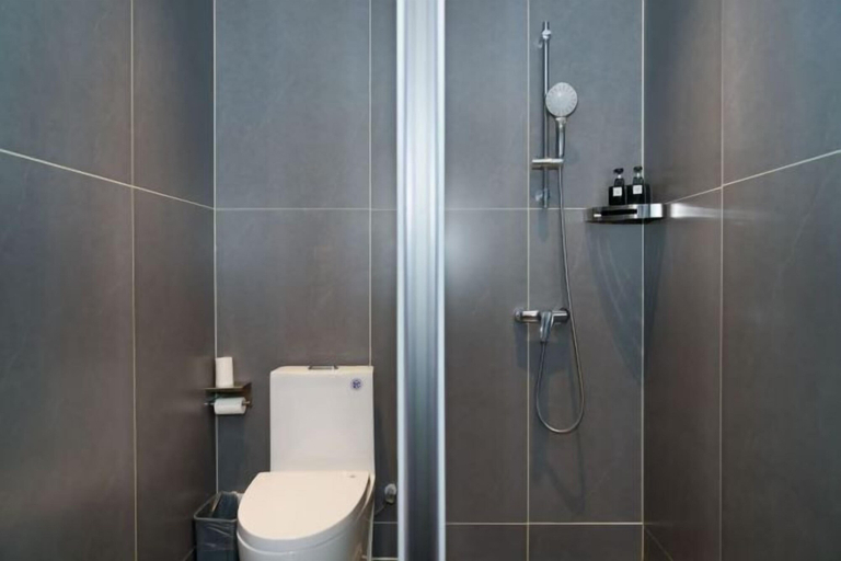 Bathroom 3, Xiang Qiu Hotel, Changzhi