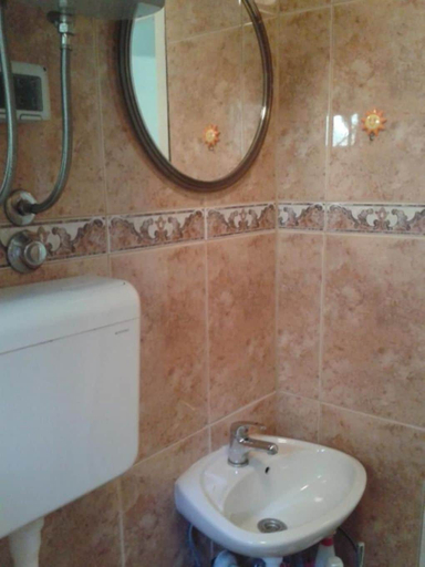 Bathroom, House More, Šolta