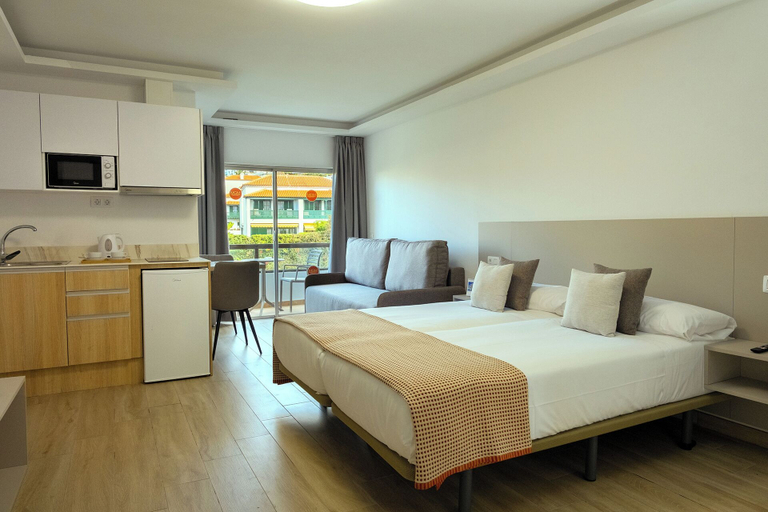 Room 5, Muthu La Perla Tenerife, Santa Cruz de Tenerife