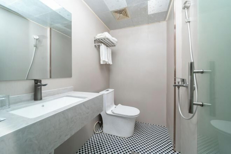 Bathroom 3, YunTu Hotel, Shanghai
