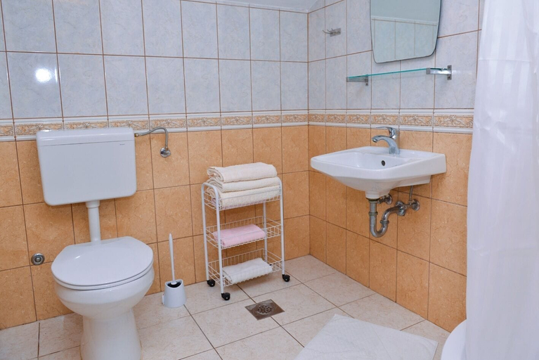 Bathroom 3, Apartments Boris Novalja, Novalja