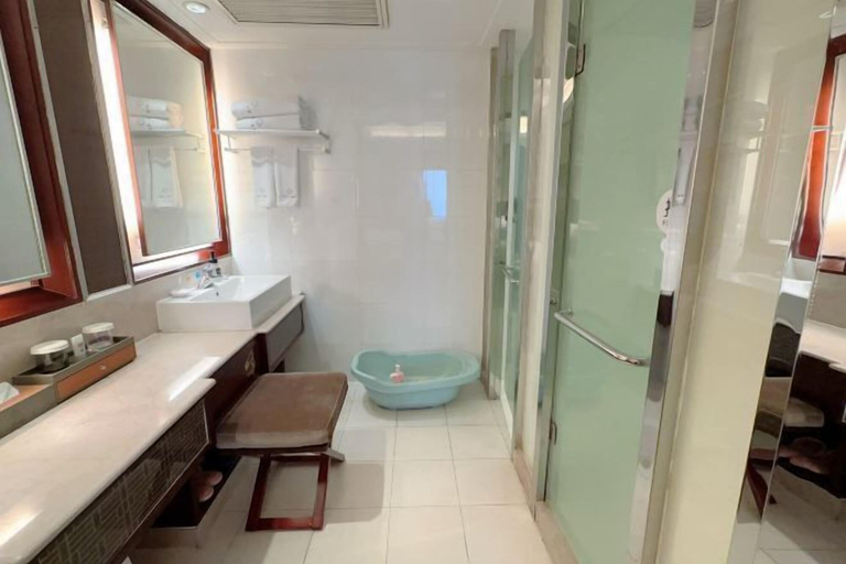 Bathroom 5, Shuiyi Boqing Hotel, Heze