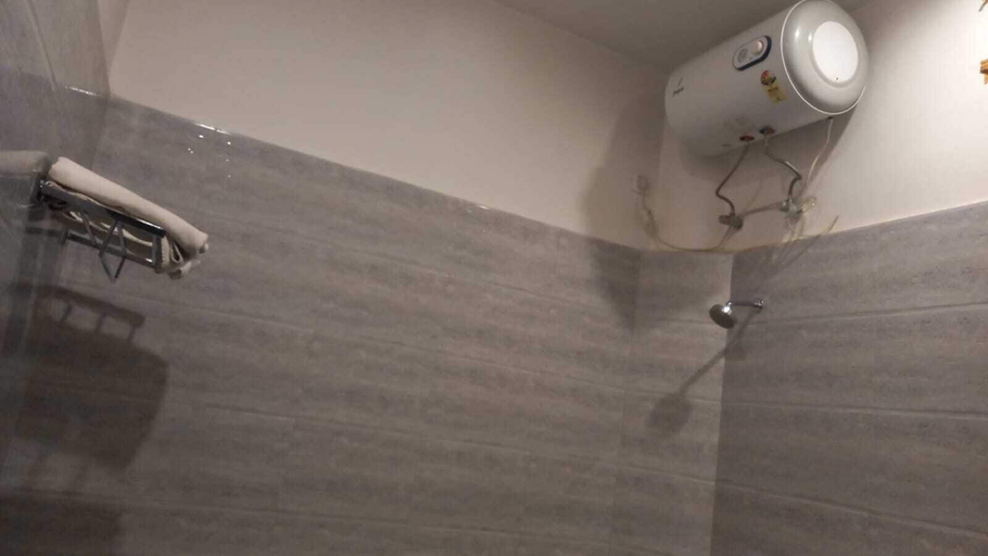 Bathroom 5, EXPRESS FOOD PLAZA, Purba Medinipur