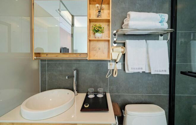 Bathroom 3, Shanghai Dazaotou Homestay, Shanghai