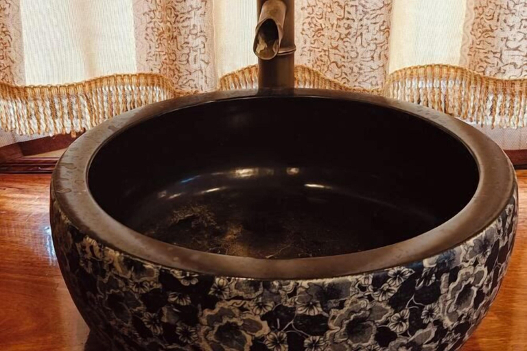 Bathroom 3, Happy Hour Boutique Hotel, Luang Prabang