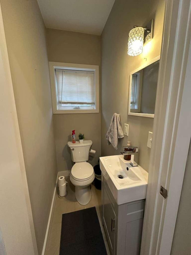 Bathroom 3, Homestay In Boston -, Boston