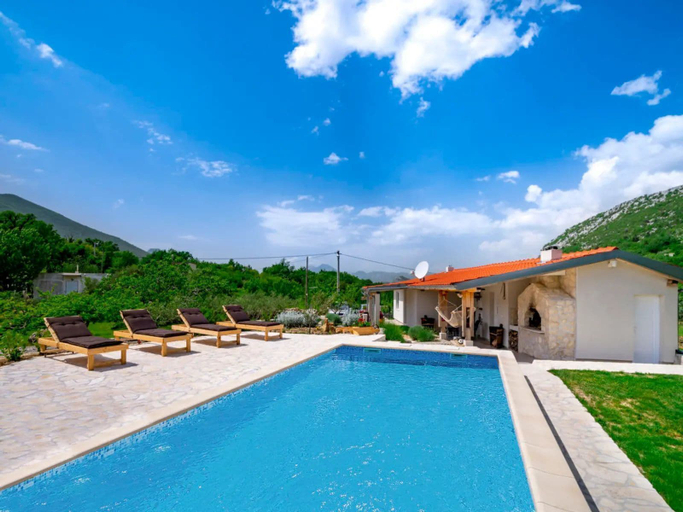 Outdoor pool 5, House Green Oaza, Zadvarje