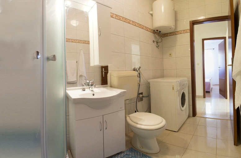 Bathroom 4, Apartments Ana, Šolta