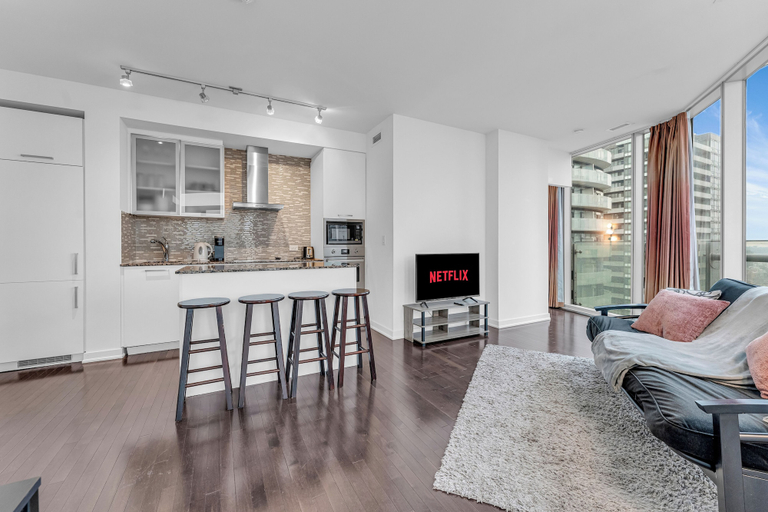 Living area 2, DSUITE Micro-Boutique Hotel and Towers, Toronto